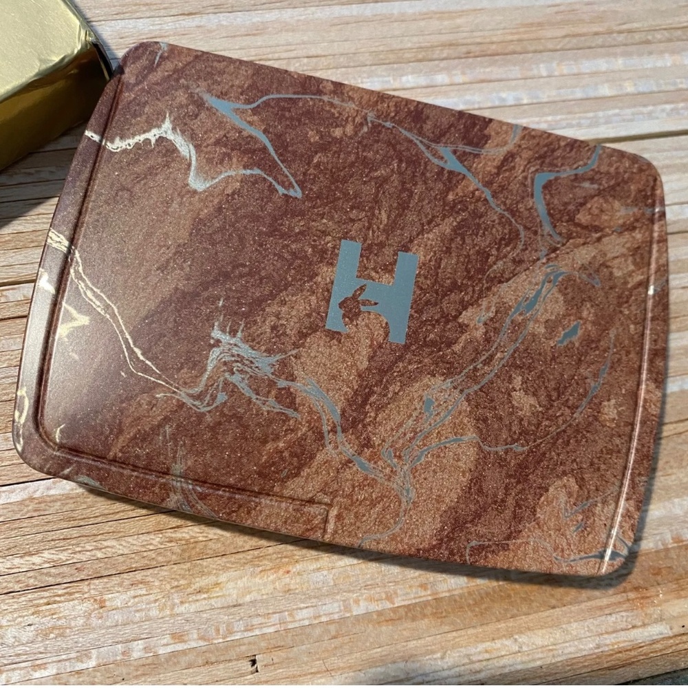 Hourglass Palette Universe - Picture 2 of 5